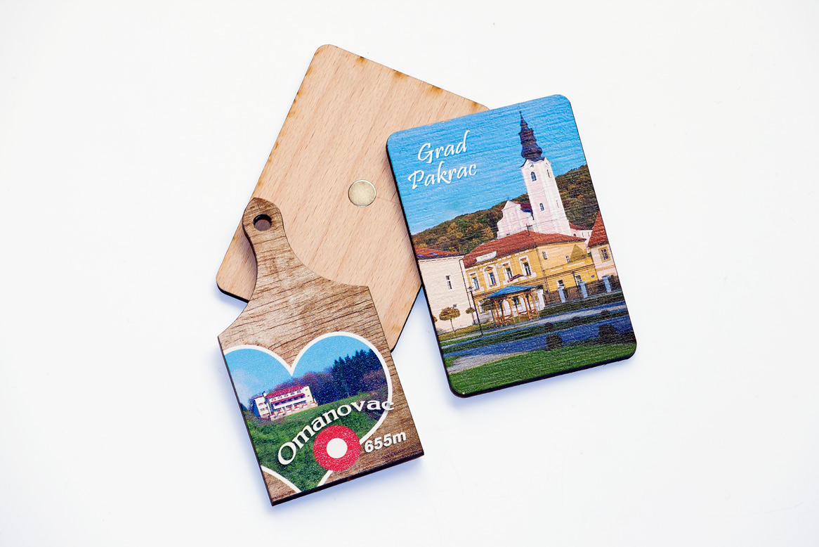 Drveni magnet grad Pakrac